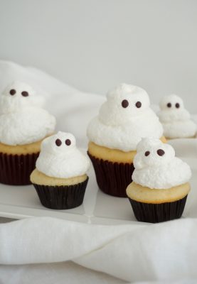 Vanilla Cupcakes with Meringue Frosting to create a fun Halloween Ghost Cupcake