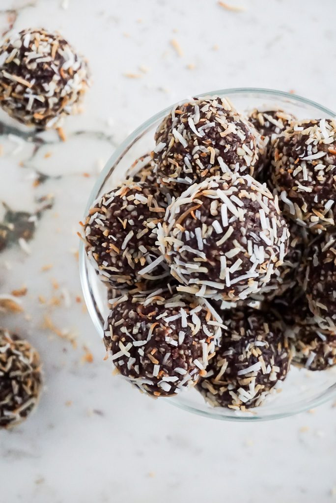 No Bake Almond Coconut Energy Balls - gluten free, vegan