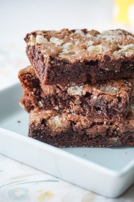 Moist and chewy Chocolate and Ginger Brownies