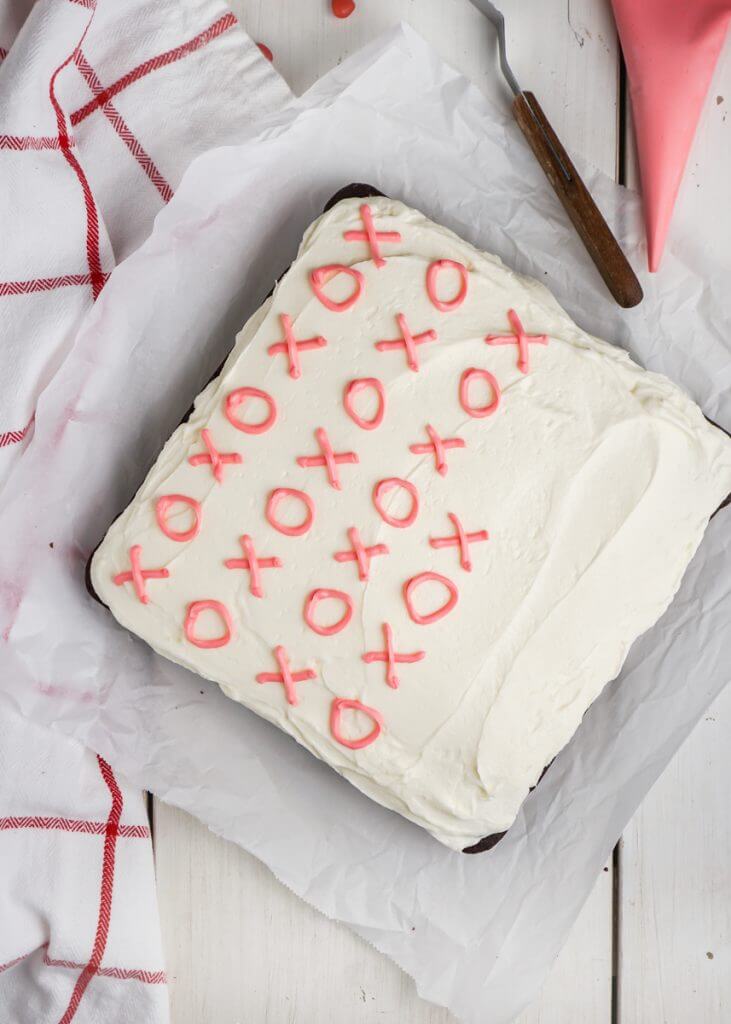How To Make a Mini Chocolate Valentine's Sheet Cake