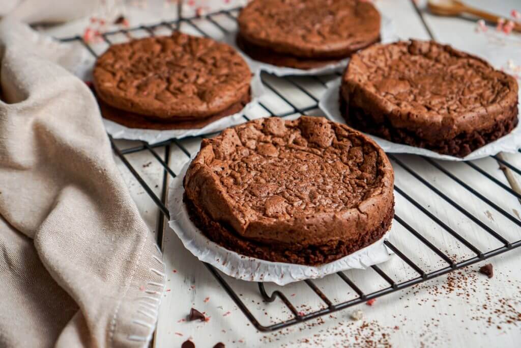 Mini Flourless Chocolate Cakes 
