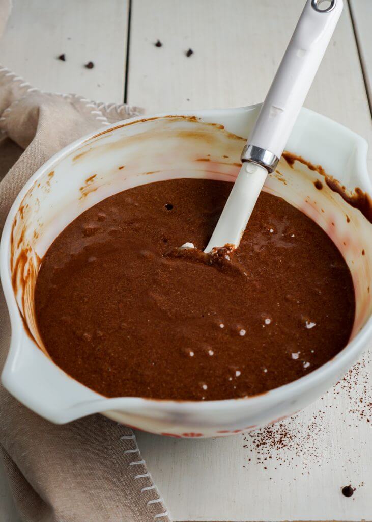 How To Make Mini Flourless Chocolate Cakes 