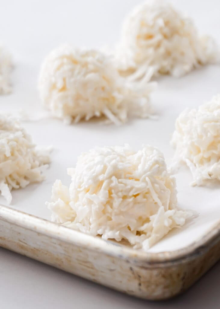 How To Make Coconut Macaroons Without Condensed Milk 