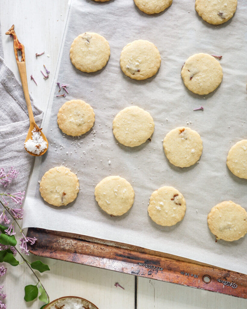 Lilac Shortbread Cookies 